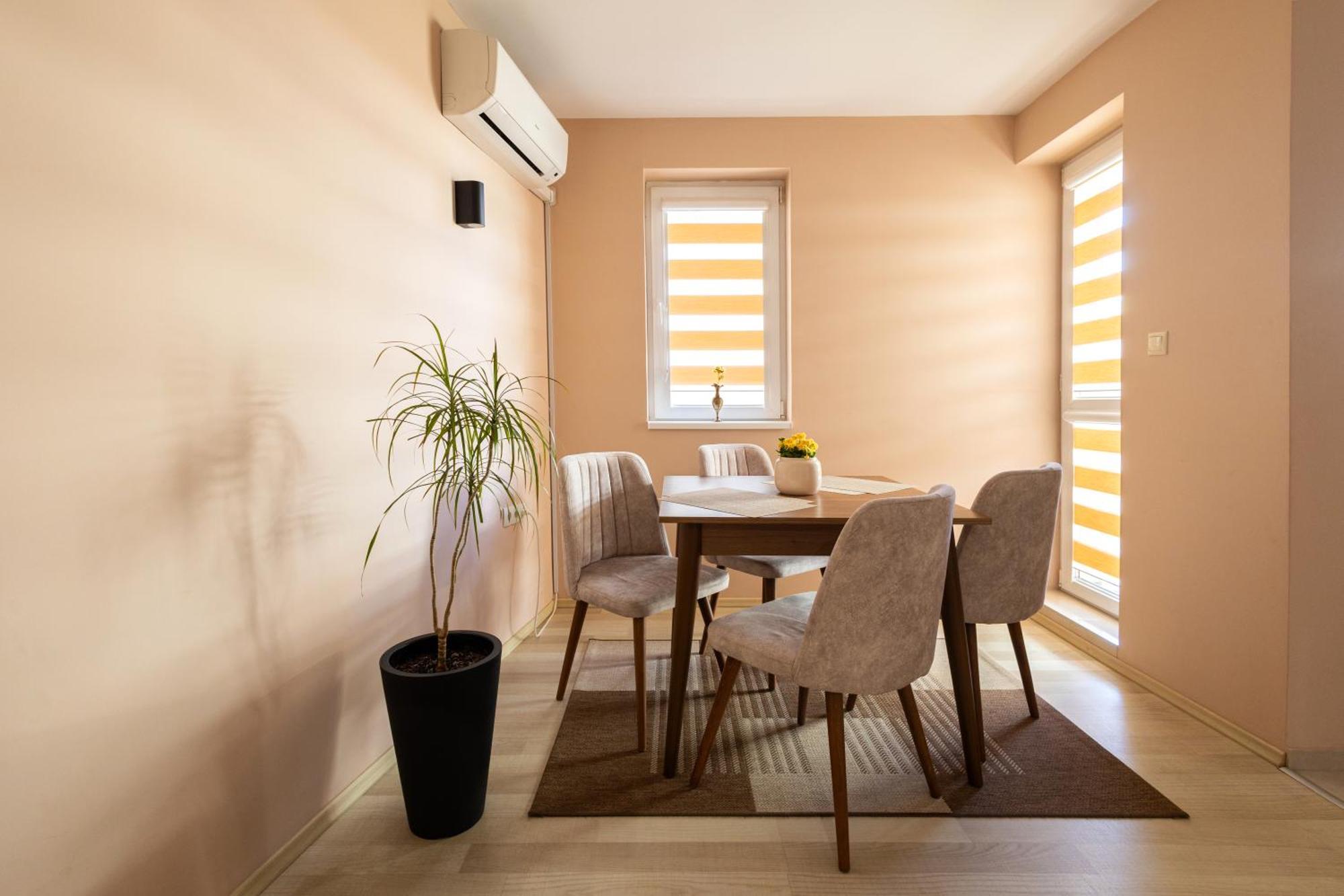 Central Point Apartments Ruse Zewnętrze zdjęcie